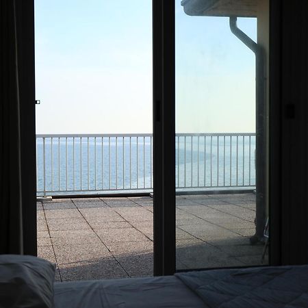 カオルレPenthouse Attico Maraアパートメント エクステリア 写真